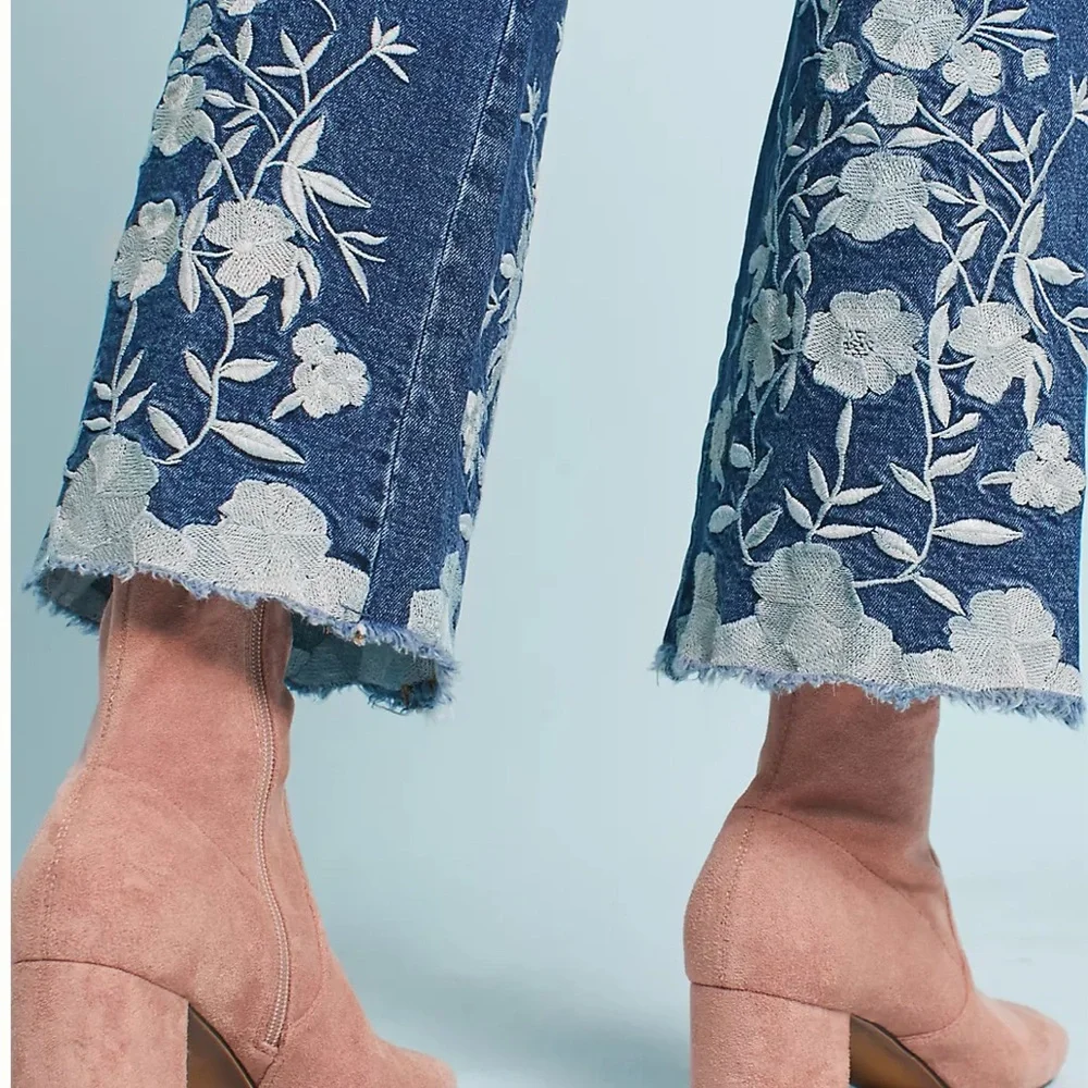 Anthropologie Pilcro and the Letterpress Hi-Rise Flare W/ Floral Embroidery S26 - Picture 3 of 7